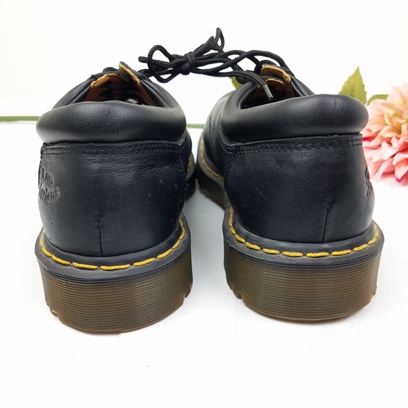 Dr. Martens Airwalk men's low leather shoes 12 - Picture 2 of 8